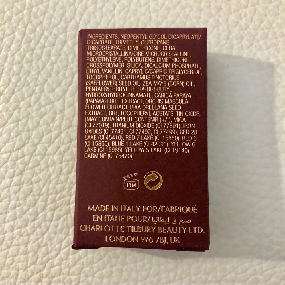 Charlotte Tilbury matte lispstick Travel Size